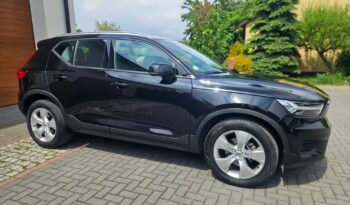 VOLVO XC 40 | FWD (przód) | Automatyczna | 149 KM | Czarny full