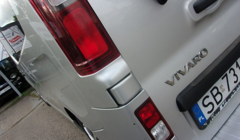 OPEL Vivaro | FWD (przód) | Manualna | 125 KM | Szary full