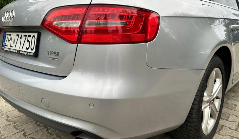 AUDI A4  | FWD (przód) | Automatyczna | 170 KM | Srebrny full