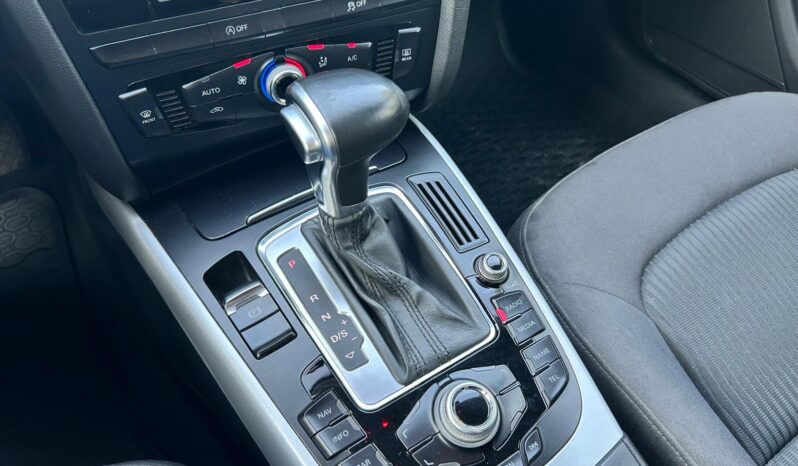 AUDI A4  | FWD (przód) | Automatyczna | 170 KM | Srebrny full