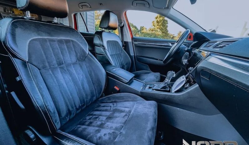 SKODA Superb  | FWD (przód) | Automatyczna | 150 KM | Czerwony full