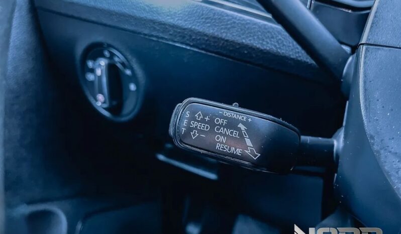 SKODA Superb  | FWD (przód) | Automatyczna | 150 KM | Czerwony full