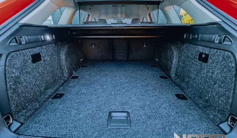 SKODA Superb  | FWD (przód) | Automatyczna | 150 KM | Czerwony full