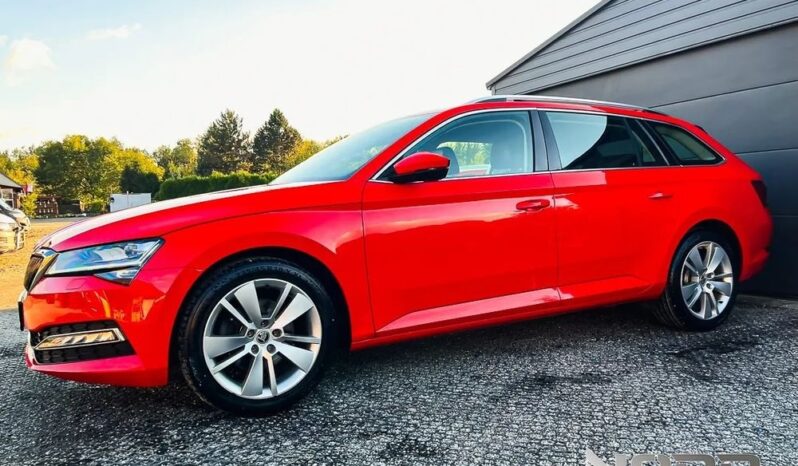 SKODA Superb  | FWD (przód) | Automatyczna | 150 KM | Czerwony full