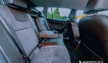 SKODA Octavia  | 4×4 (stały) | Automatyczna | 180 KM | Biały full