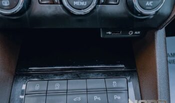 SKODA Octavia  | 4×4 (stały) | Automatyczna | 180 KM | Biały full