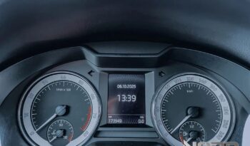 SKODA Octavia  | 4×4 (stały) | Automatyczna | 180 KM | Biały full