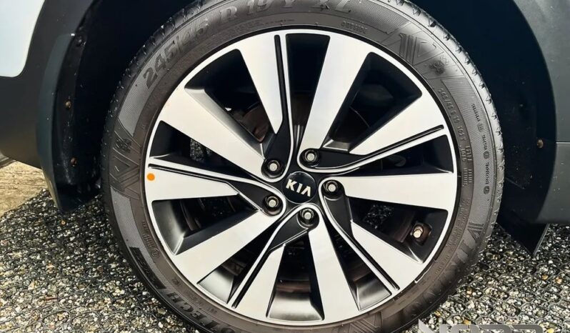 KIA Sportage  | FWD (przód) | Manualna | 115 KM | Srebrny full
