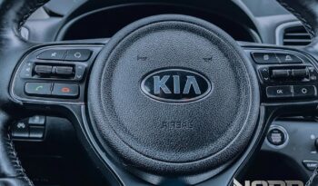 KIA Sportage  | FWD (przód) | Manualna | 115 KM | Srebrny full
