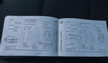 KIA Sportage  | FWD (przód) | Manualna | 115 KM | Srebrny full