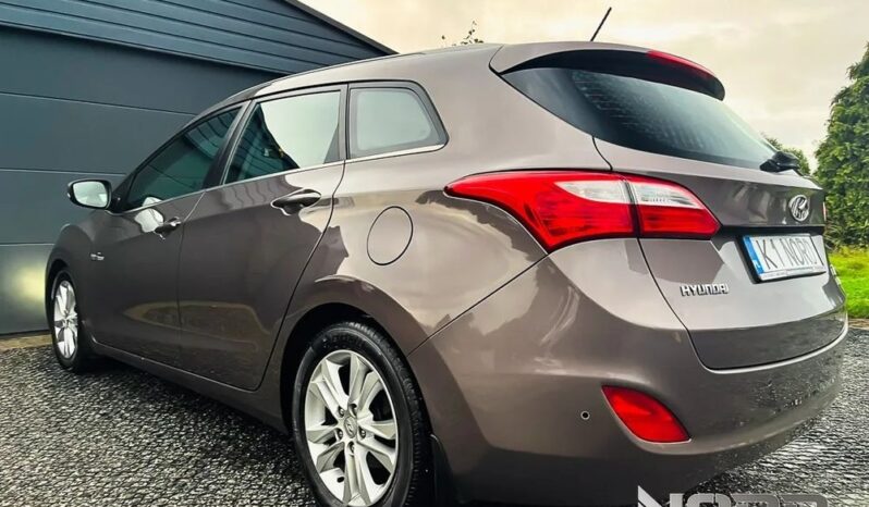 HYUNDAI I30  | FWD (przód) | Manualna | 110 KM | Brązowy full