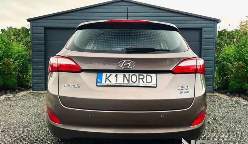 HYUNDAI I30  | FWD (przód) | Manualna | 110 KM | Brązowy full