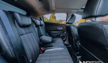 HONDA HR-V  | FWD (przód) | Automatyczna | 130 KM | Czarny full