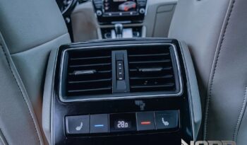 SKODA Superb  | 4×4 (stały) | Automatyczna | 280 KM | Czarny full