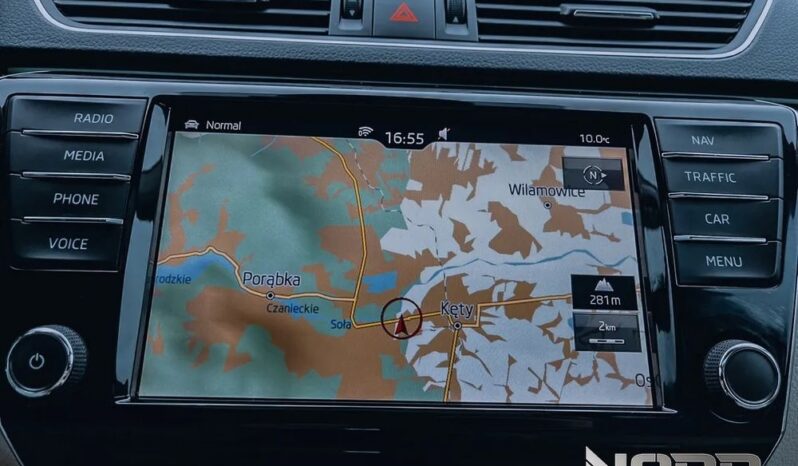 SKODA Superb  | 4×4 (stały) | Automatyczna | 280 KM | Czarny full