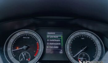 SKODA Superb  | 4×4 (stały) | Automatyczna | 280 KM | Czarny full