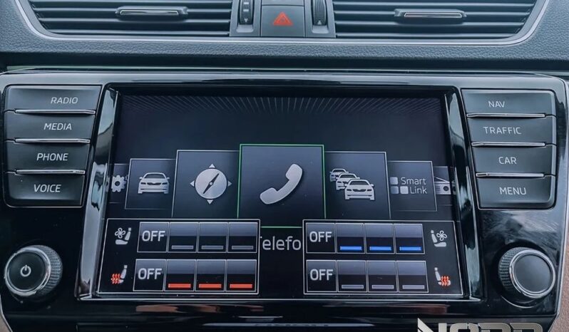 SKODA Superb  | 4×4 (stały) | Automatyczna | 280 KM | Czarny full