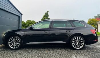 SKODA Superb  | 4×4 (stały) | Automatyczna | 280 KM | Czarny full