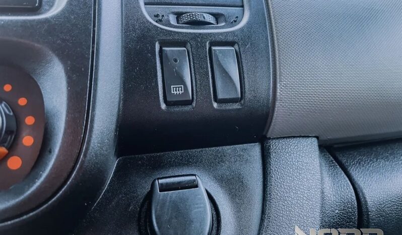 RENAULT TRAFIC L1H1 | FWD (przód) | Manualna | 114 KM | Biały full