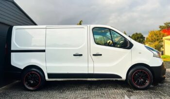 RENAULT TRAFIC L1H1 | FWD (przód) | Manualna | 114 KM | Biały full