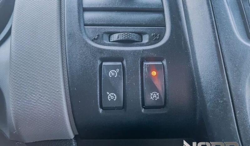 RENAULT TRAFIC L1H1 | FWD (przód) | Manualna | 114 KM | Biały full