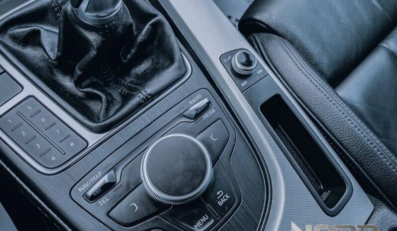 AUDI A4  | FWD (przód) | Manualna | 150 KM | Srebrny full