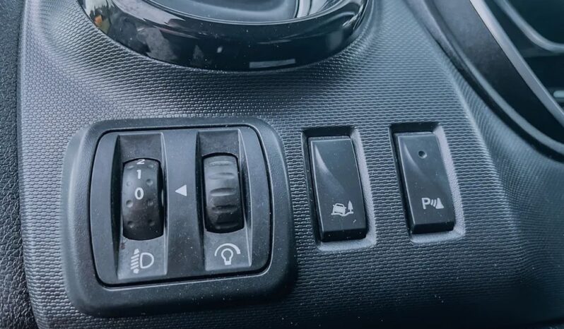 OPEL Vivaro | FWD (przód) | Manualna | 145 KM | Szary full