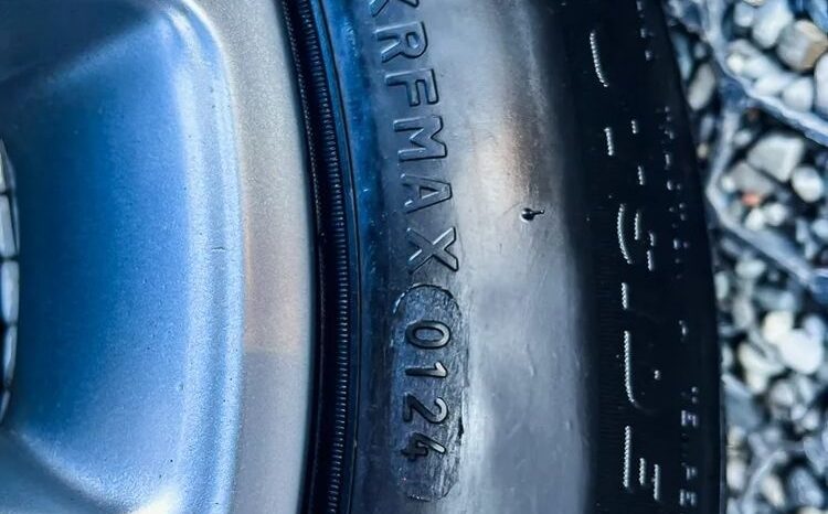 KIA Picanto  | FWD (przód) | Manualna | 67 KM | Srebrny full