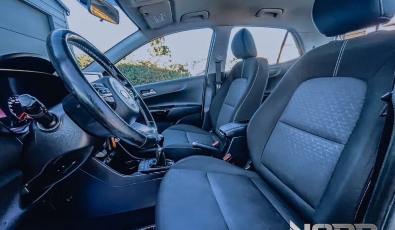 KIA Picanto  | FWD (przód) | Manualna | 67 KM | Srebrny full