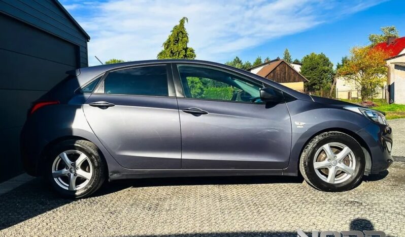 HYUNDAI I30  | FWD (przód) | Manualna | 100 KM | Szary full