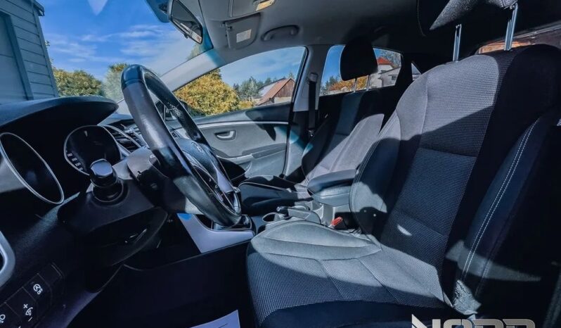 HYUNDAI I30  | FWD (przód) | Manualna | 100 KM | Szary full