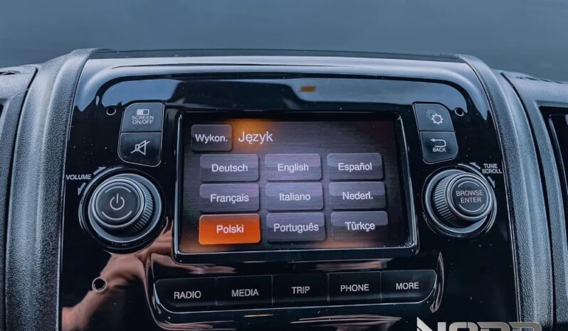 PEUGEOT Boxer  | FWD (przód) | Manualna | 165 KM | Czarny full