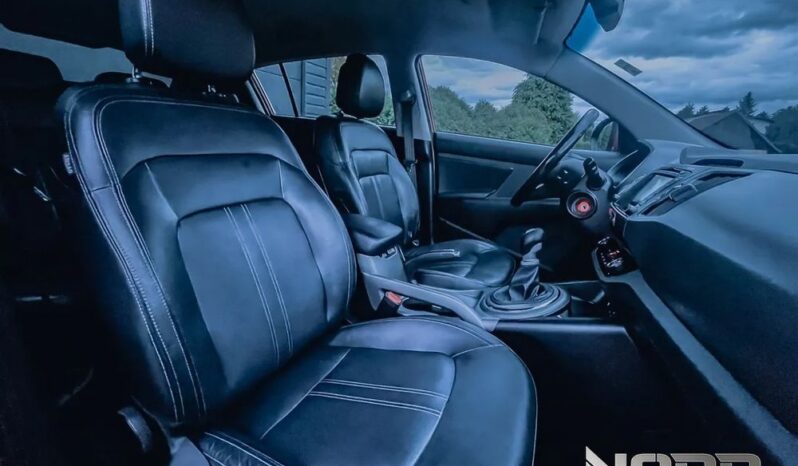 KIA Sportage  | FWD (przód) | Manualna | 135 KM | Pomarańczowy full