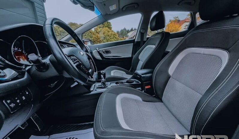 KIA Ceed  | FWD (przód) | Manualna | 110 KM | Czarny full