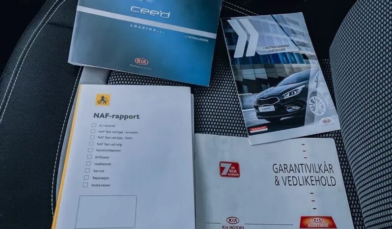 KIA Ceed  | FWD (przód) | Manualna | 110 KM | Czarny full