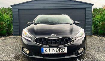 KIA Ceed  | FWD (przód) | Manualna | 110 KM | Czarny full