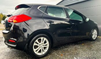 KIA Ceed  | FWD (przód) | Manualna | 110 KM | Czarny full