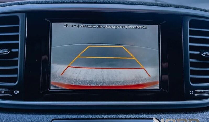 KIA Sportage  | FWD (przód) | Manualna | 132 KM | Czerwony full