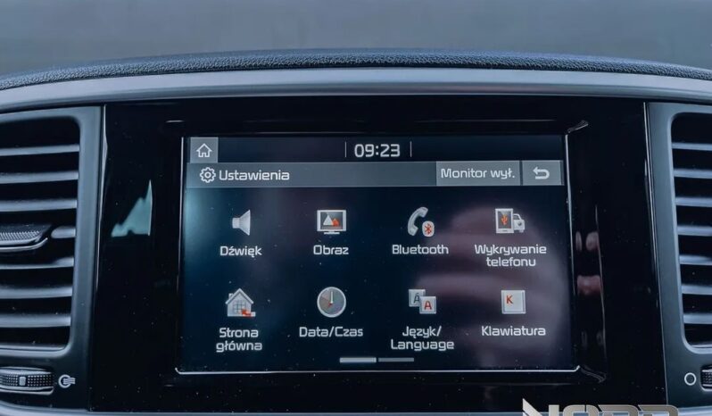 KIA Sportage  | FWD (przód) | Manualna | 132 KM | Czerwony full