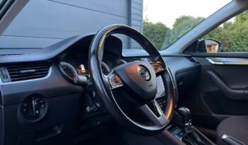 SKODA Octavia  | 4×4 (stały) | Automatyczna | 150 KM | Czarny full