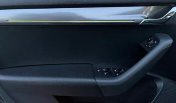 SKODA Octavia  | 4×4 (stały) | Automatyczna | 150 KM | Czarny full