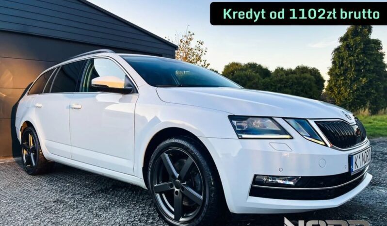 Skoda Octavia  | 4X4 (Stały) | Automatyczna | 184 Km | Biały