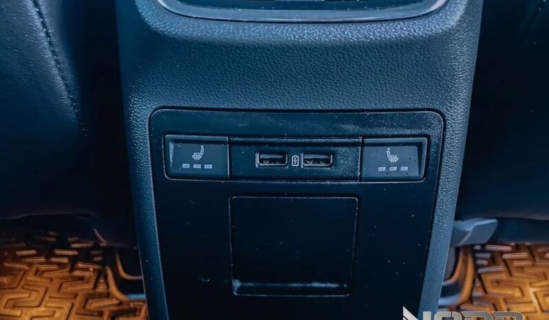 SKODA Octavia  | 4×4 (stały) | Automatyczna | 184 KM | Biały full