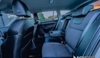 SKODA Octavia  | 4×4 (stały) | Automatyczna | 184 KM | Biały full
