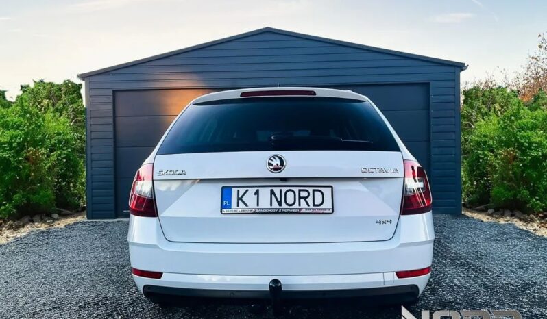 SKODA Octavia  | 4×4 (stały) | Automatyczna | 184 KM | Biały full
