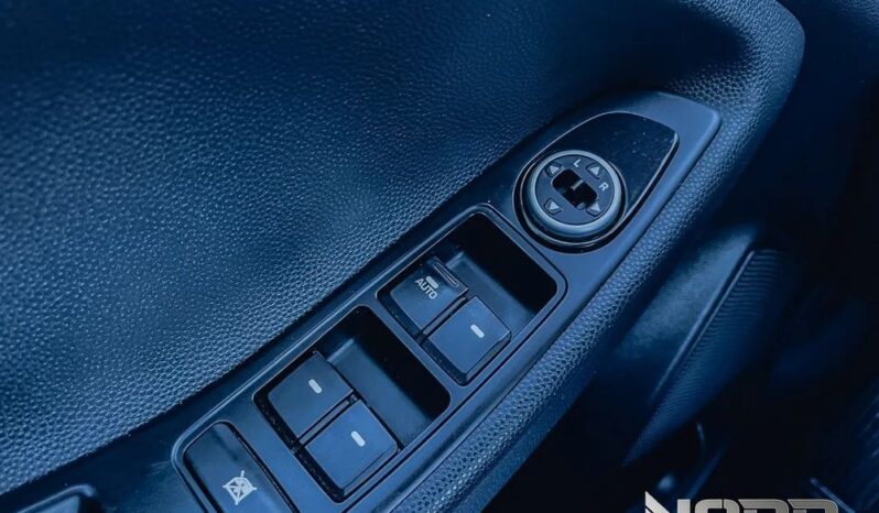 HYUNDAI i20  | FWD (przód) | Manualna | 100 KM | Biały full