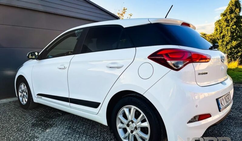 HYUNDAI i20  | FWD (przód) | Manualna | 100 KM | Biały full