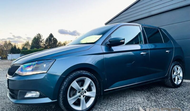 SKODA Fabia  | FWD (przód) | Automatyczna | 110 KM | Szary full