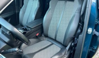 PEUGEOT 3008  | FWD (przód) | Manualna | 130 KM | Niebieski full