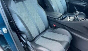 PEUGEOT 3008  | FWD (przód) | Manualna | 130 KM | Niebieski full
